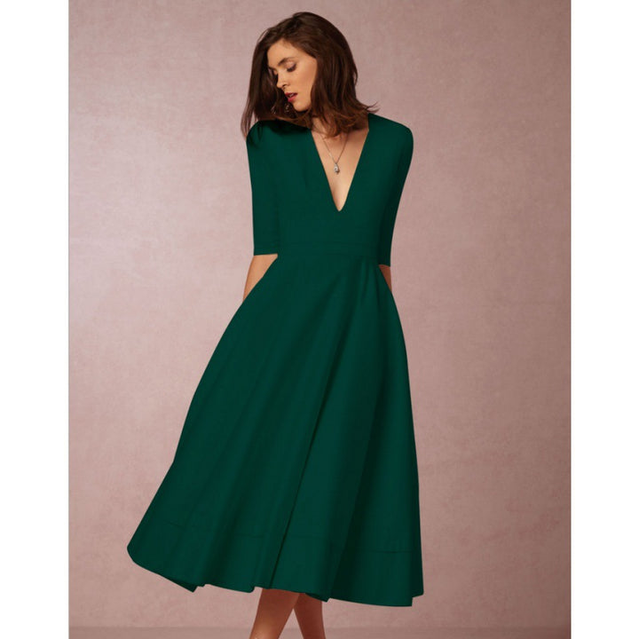 Damen Maxikleid mit tiefem V-Ausschnitt und schwingendem Rock Drune