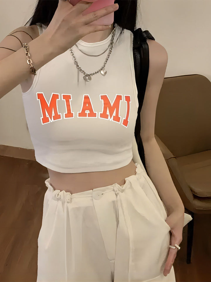 Damen Crop-Top mit auffälligem Schriftzug und körpernahem Schnitt Drune