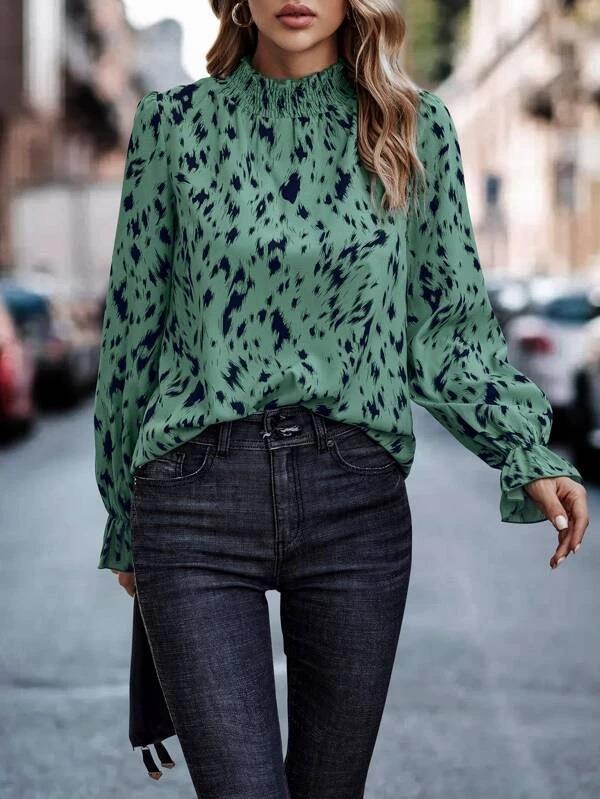 Damen Modische Bluse mit Rüschensaum und Animal-Print Drune