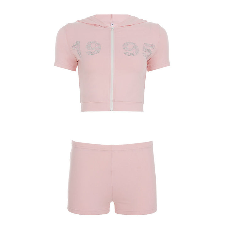 Damen sportliches cropped Hoodie-Set mit kurzen Shorts und glänzenden Akzenten Drune