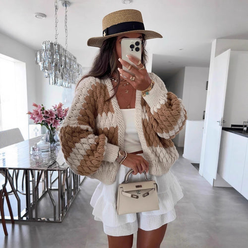Damen lässiger Strickcardigan mit großem Zopfmuster und oversized Passform Drune