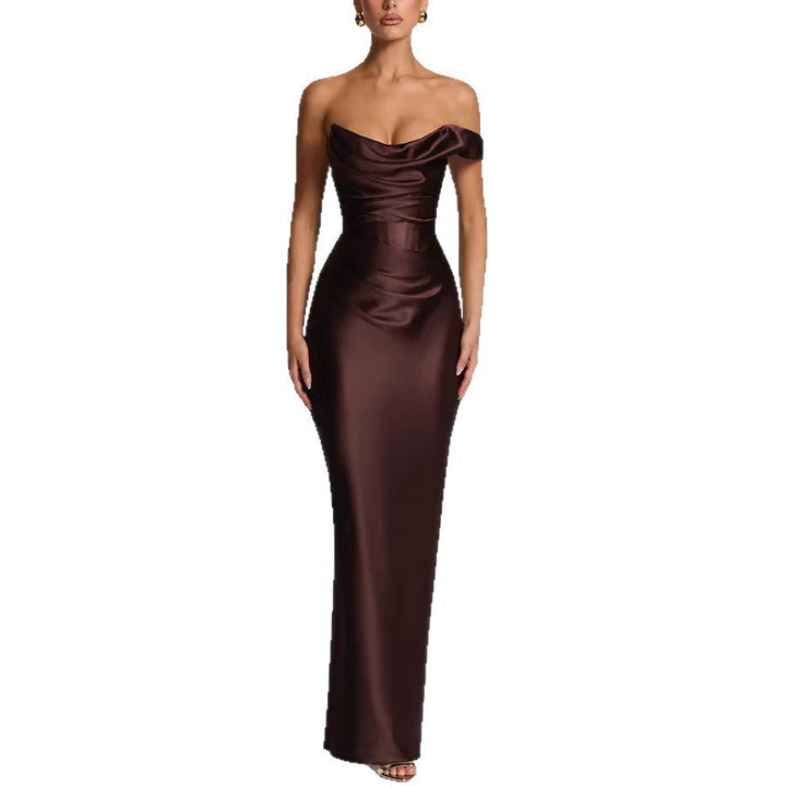 Damen Elegantes Maxikleid mit asymmetrischem Oberteil und fließendem Satin Drune