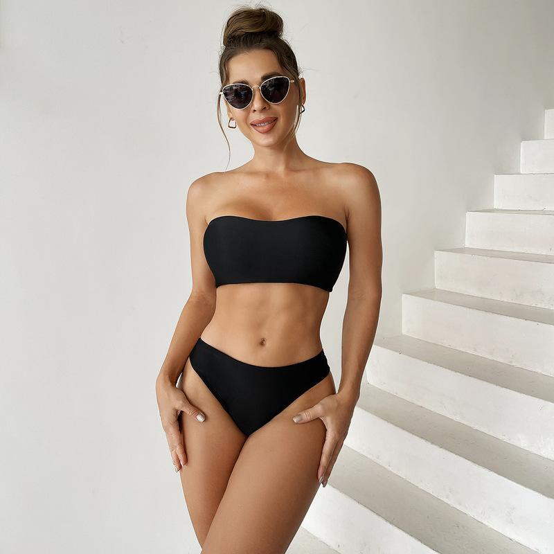 Damen Bandeau-Bikini mit modischem Schnitt und tailliertem Unterteil Drune