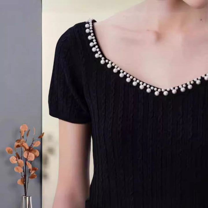 Damen Modisches Crop-Top mit elegantem Rundhalsausschnitt und dekorativen Knopfdetails Drune