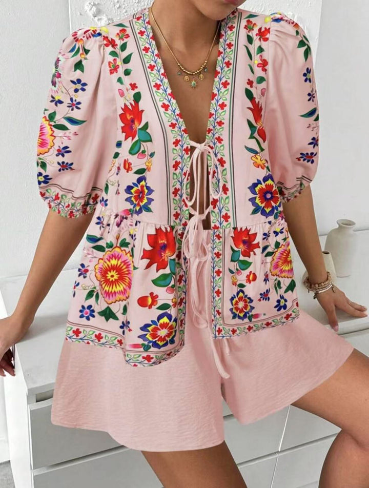 Damen Blusenshirt mit buntem Blumenmuster und lockerer Passform Drune