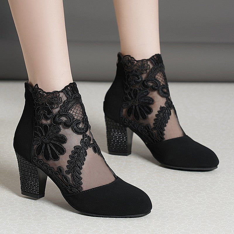 Damen Elegante Schnürstiefeletten mit Floralem Spitzen-Design und Blockiertem Absatz Drune