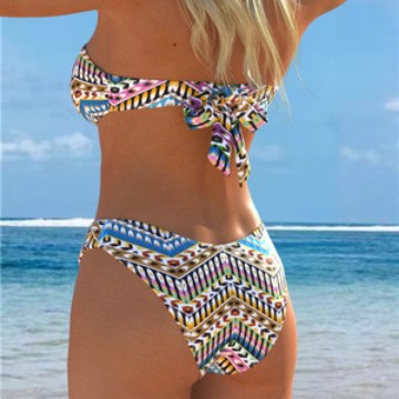 Damen Bandeau-Bikini mit stylischem Ethno-Muster und hohem Taillenschnitt Drune