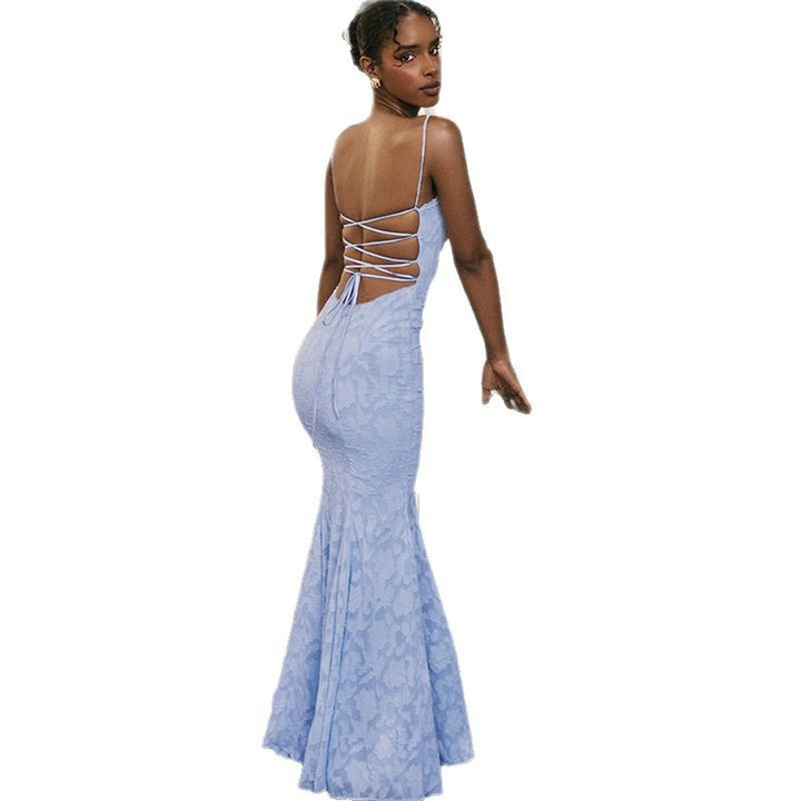 Damen Langflussendes Kleid mit stilvollen Blumenapplikationen Drune