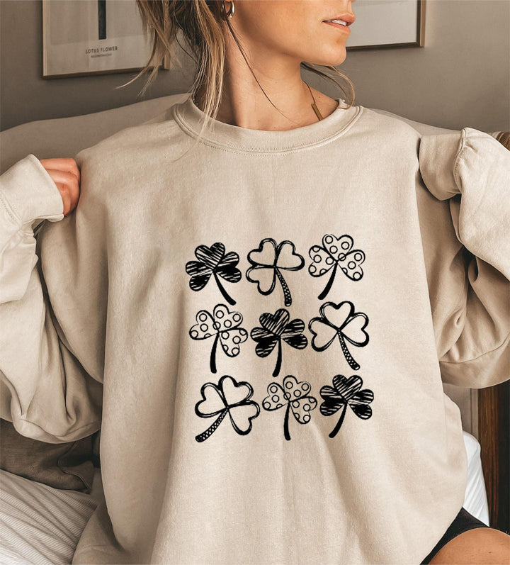 Damen Sweatshirt mit verspieltem Kleeblatt-Motiv Drune