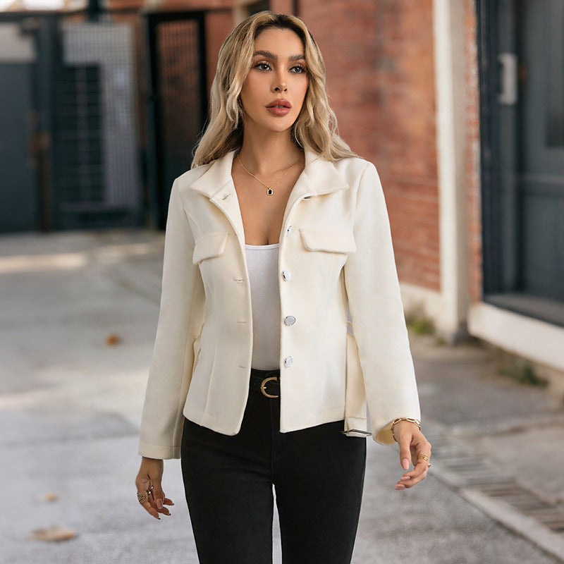 Damen elegante Blazerjacke mit Gürtel und aufgesetzten Taschen Drune