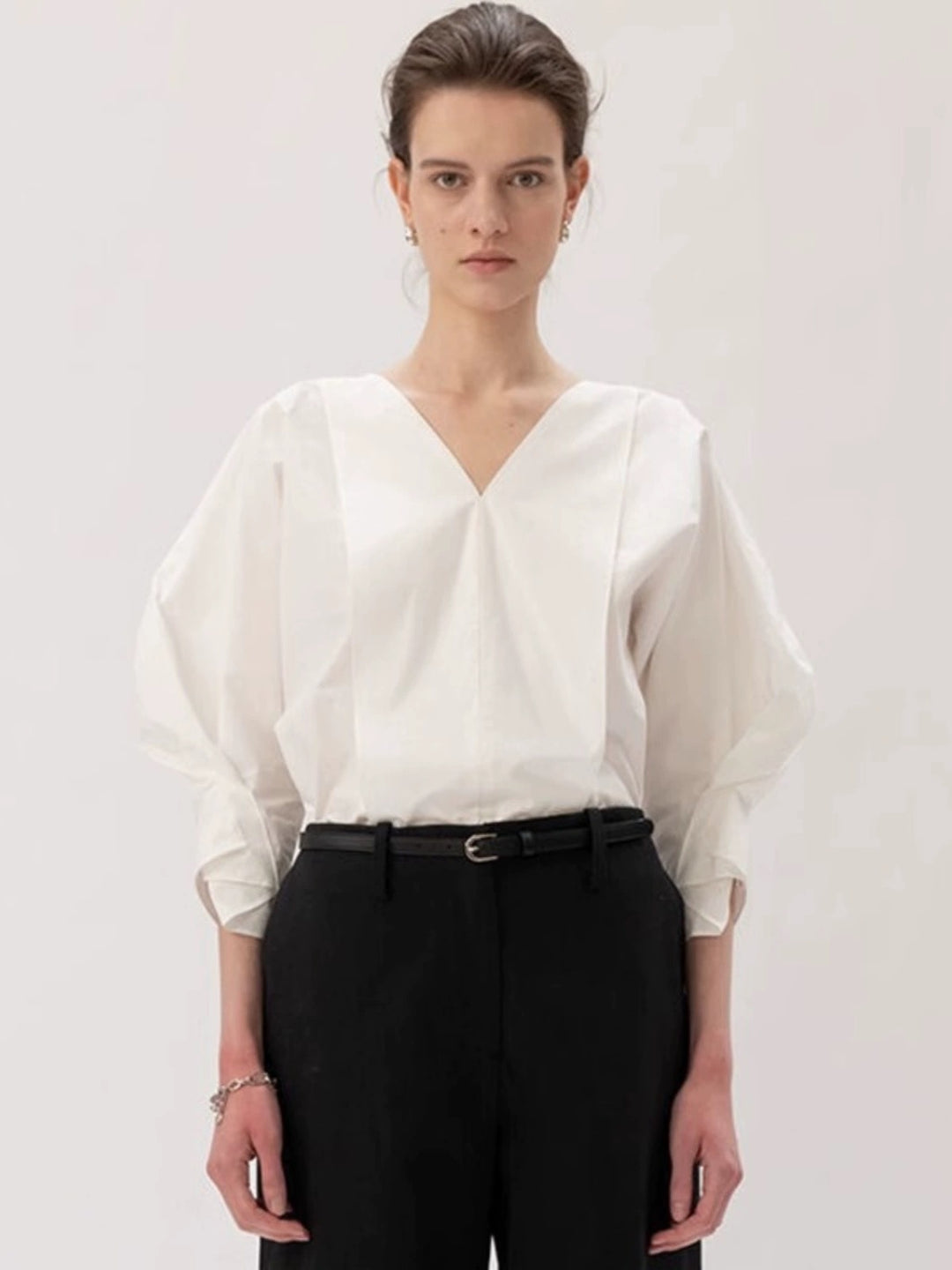 Damen modische Bluse mit voluminösen Ärmeln und v-förmigem Ausschnitt Drune