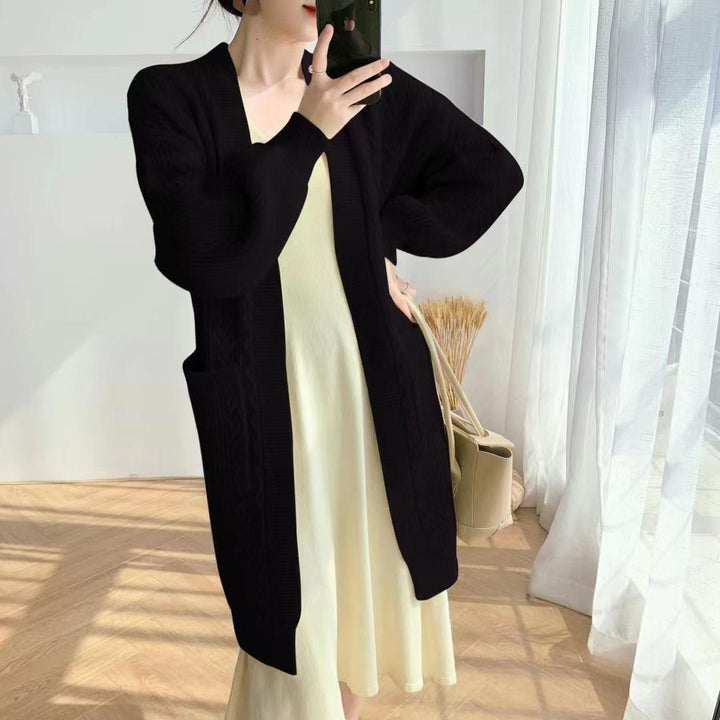 Damen Grobstrick Cardigan mit tiefen Taschen und elegantem Zopfdesign Drune