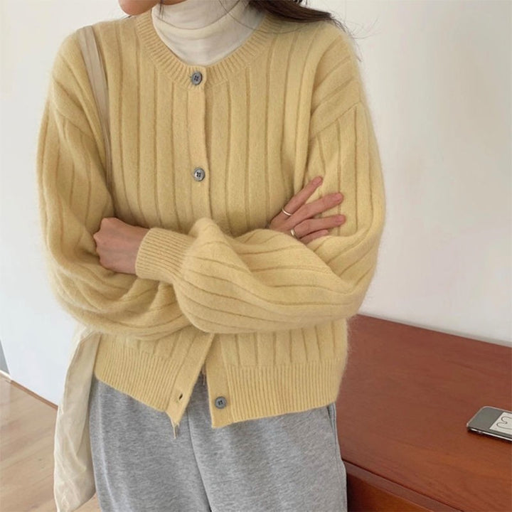 Damen kuschelige Knopfstrickjacke mit Rippstruktur Drune