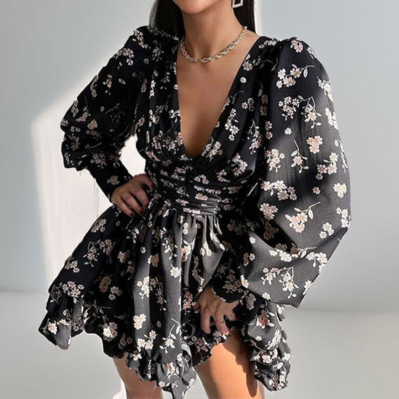 Damen kurzes Kleid mit lockeren Ärmeln und verspieltem Blumenmuster Drune