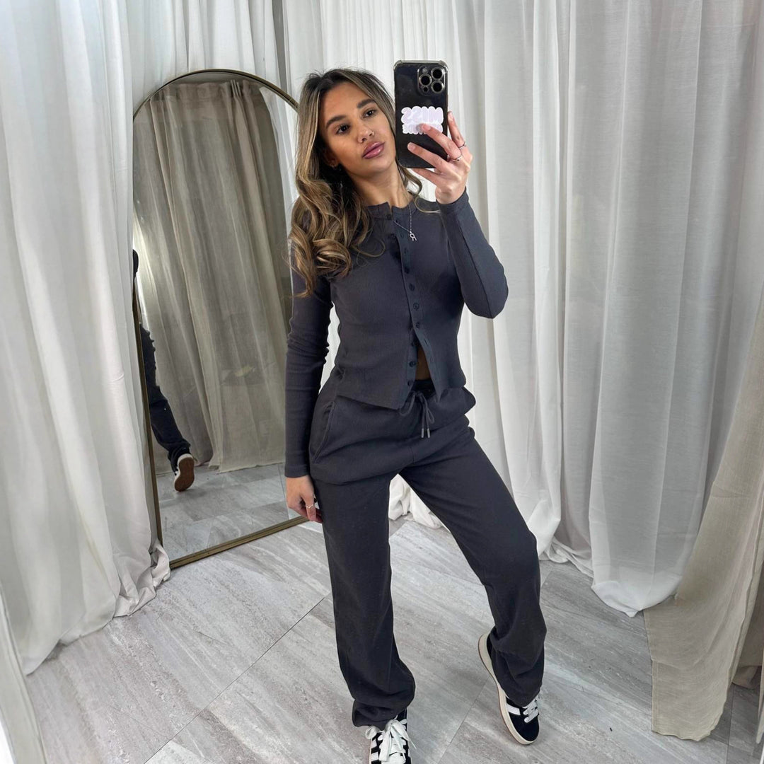 Damen kuscheliges Strick-Loungewear-Set mit Knopfleiste Drune