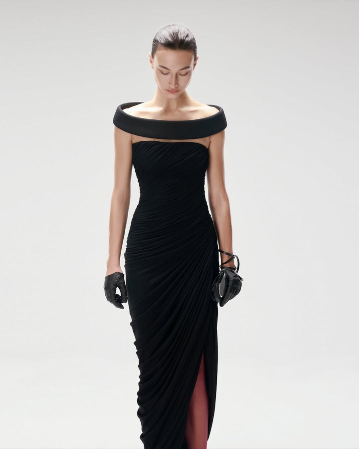 Damen Elegantes, schulterfreies Maxikleid mit raffinierten Drapierungen und hohem Schlitz Drune