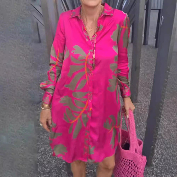 Damen nan kurzes Tunika-Hemdkleid in Satinoptik mit großflächigem Blattprint, Hemdkragen und lockerer A-Linie Drune