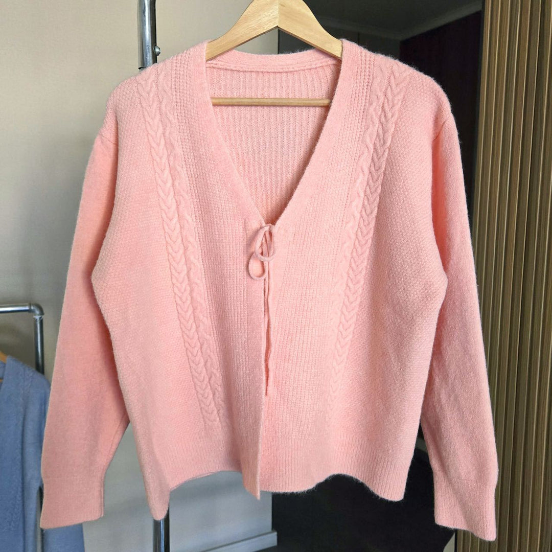 Damen Strickjacke mit Zopfmuster und dekorativem Kordelzug Drune