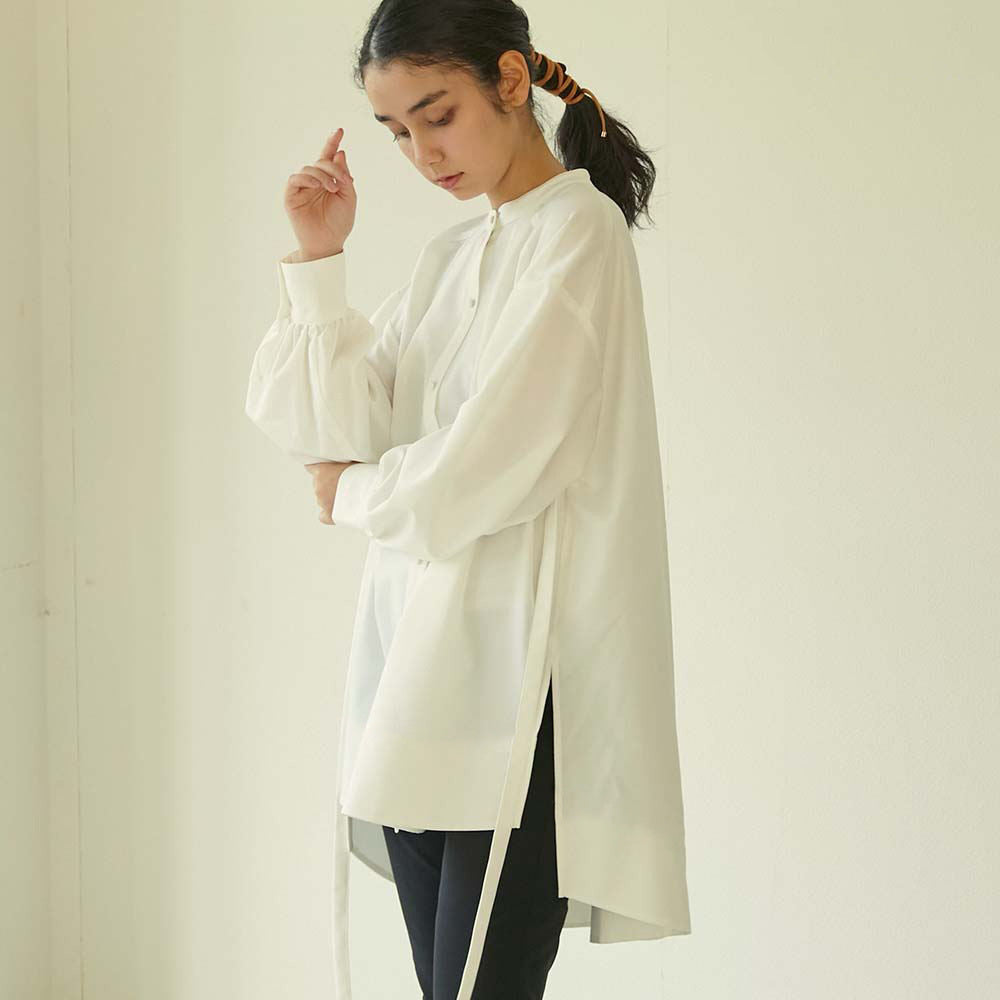 Damen Hemdbluse mit elegantem Stehkragen und lässigem Schnitt Drune