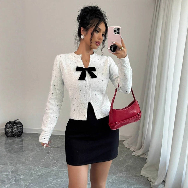 Damen Elegante Strickjacke mit dekorativem Schleifenakzent und tailliertem Schnitt Drune