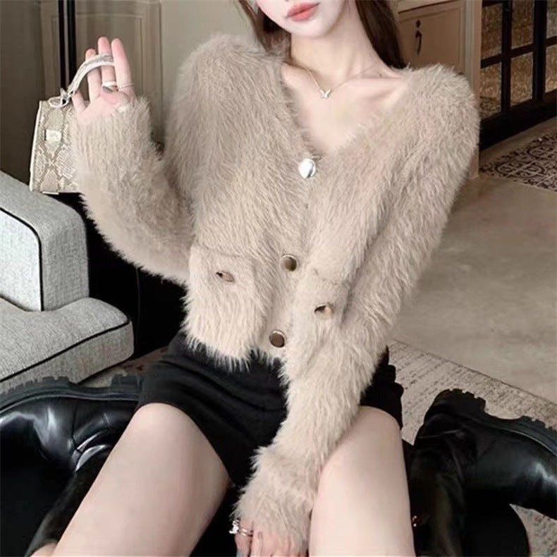 Damen Flauschiger Cardigan mit Knopfdetails und praktischen Taschen Drune