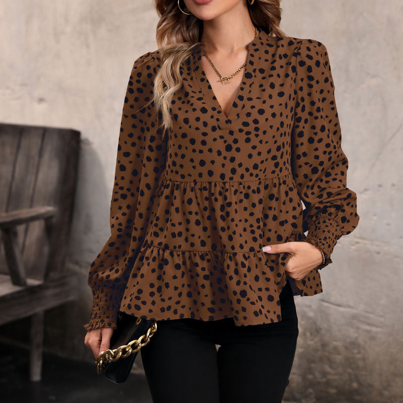 Damen luftige Bluse mit Rüschendetails und Punkten Drune
