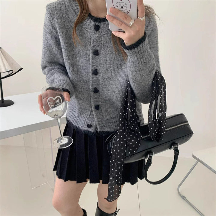 Damen kuschelige Strickjacke mit Herzknöpfen und raffinierter Ärmelgestaltung Drune