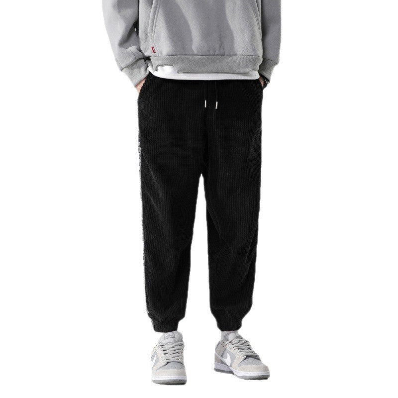Herren nan Cord-Jogger mit Bandana-Seiteneinsatz, elastischem Bund, schmal zulaufender Knöcheln und geripptem Strukturstoff Drune