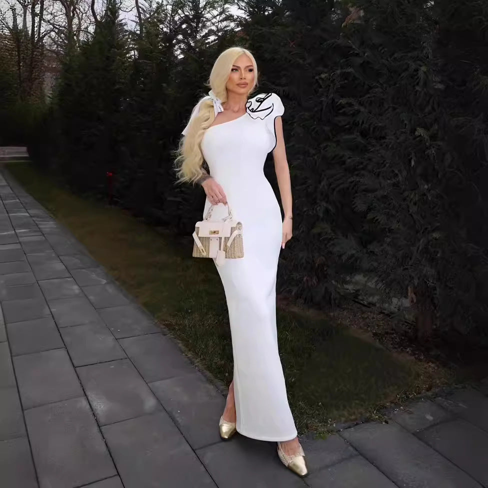 Damen Elegantes Maxikleid mit asymmetrischem Design und verspieltem Rüschenakzent Drune