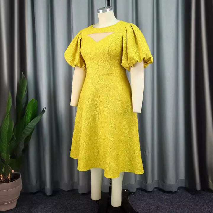 Damen Midi-Kleid mit voluminösen Puffärmeln und dekorativem Ausschnitt Drune