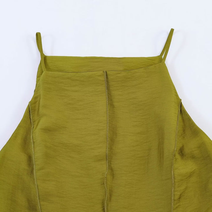 Damen Trägerkleid mit elegantem Schnitt und praktischem Taillengürtel Drune