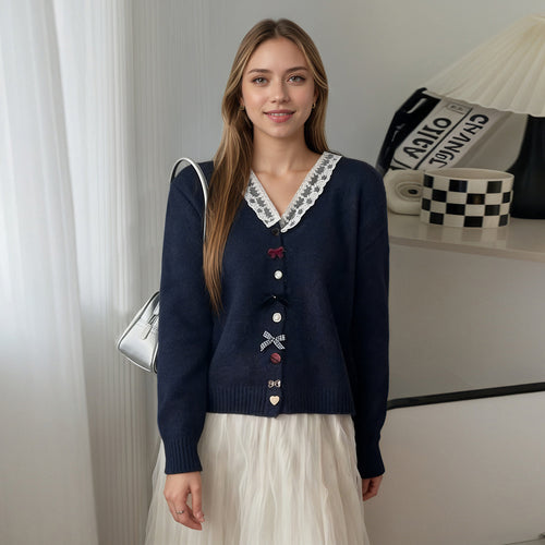 Damen Verspielter Strickcardigan mit Rüschen und Knopfdetails Drune