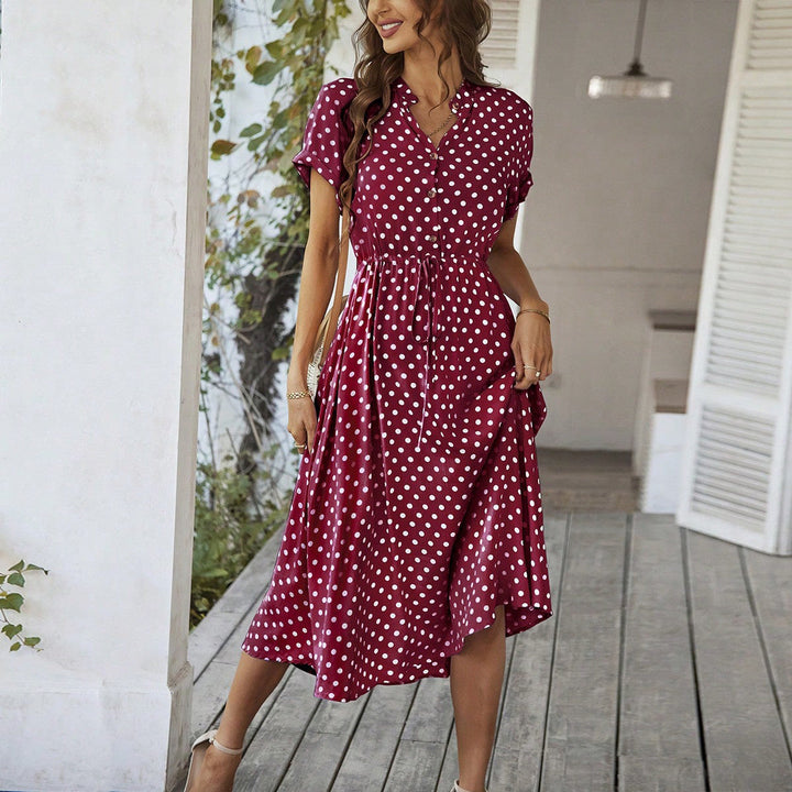 Damen Elegantes Hemdblusenkleid mit tailliertem Design und Polka-Dots Drune