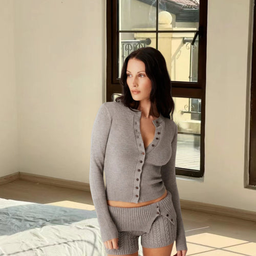 Damen Strick Set mit Knopfdetails und kurzem Schnitt Drune