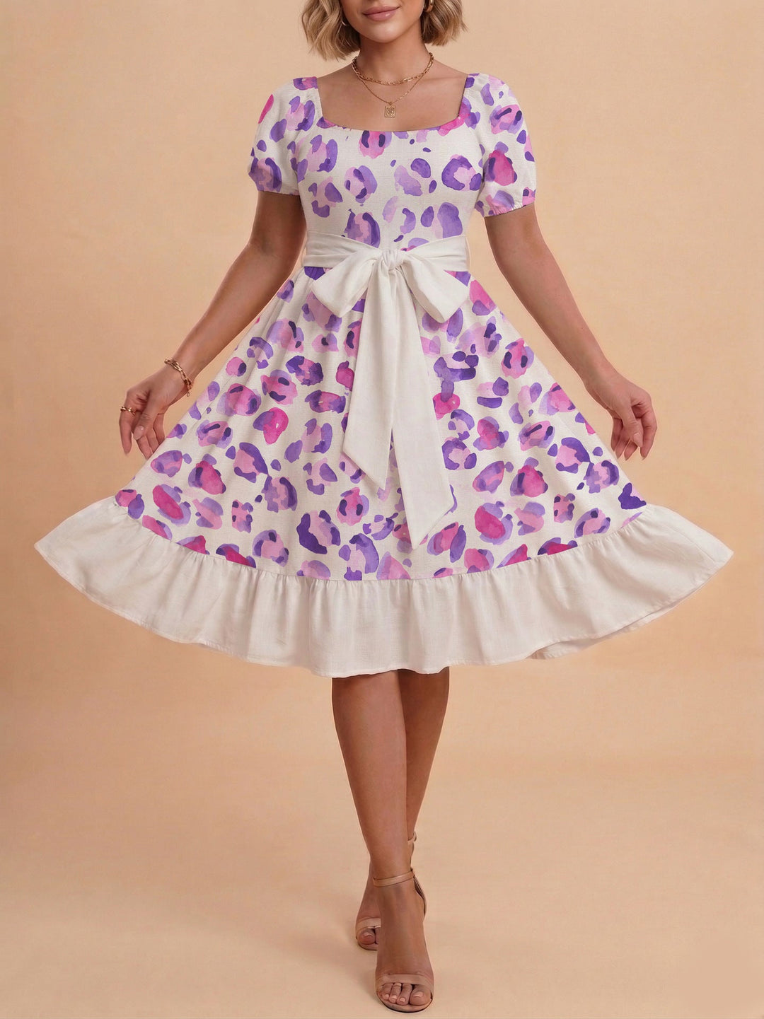 Damen Sommerliches Blumenkleid mit taillierbarem Gürtel und voluminösen Ärmeln Drune
