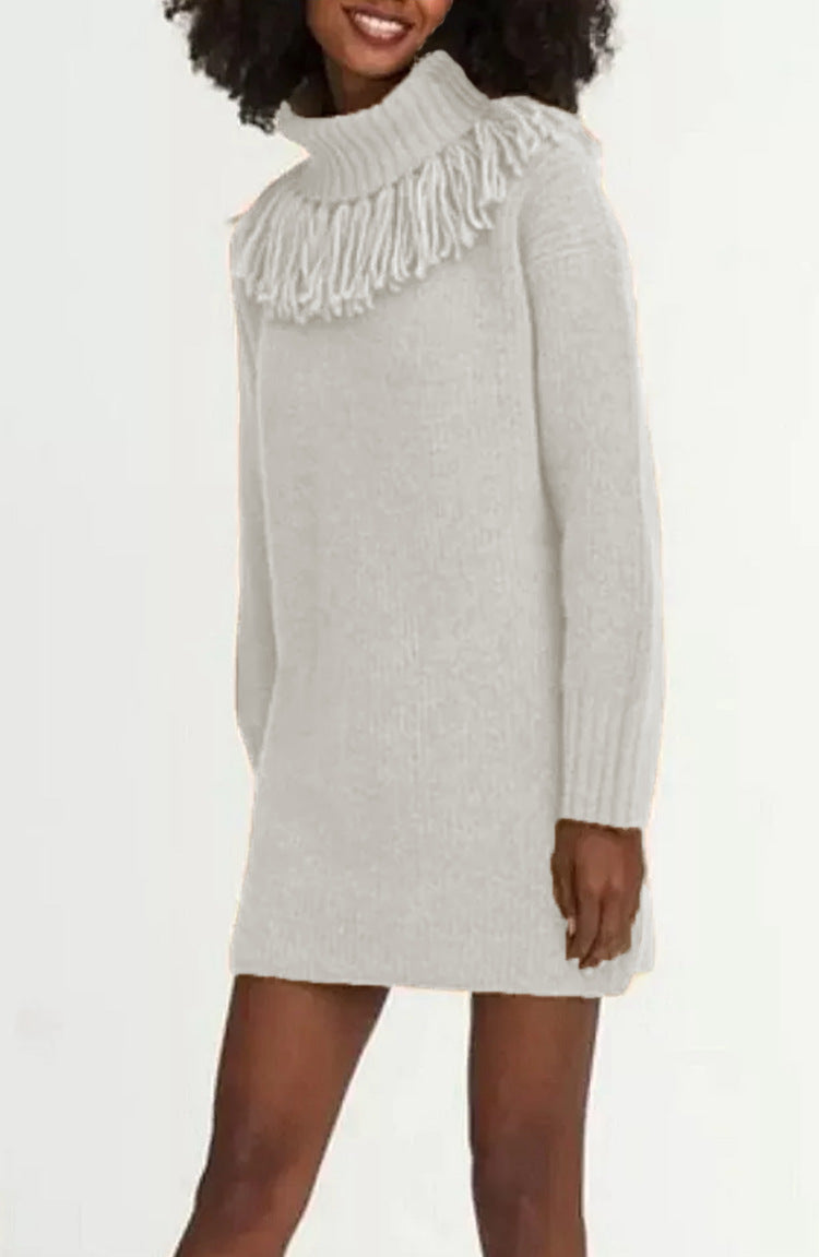 Damen Strickkleid mit dekorativer Fransenkante und hohem Rollkragen Drune