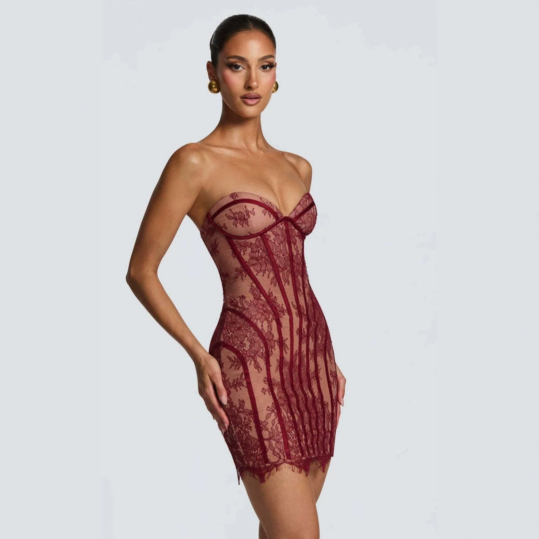 Damen Raffiniertes Spitzenkleid mit trägerlosem Design und edlen Verzierungen Drune