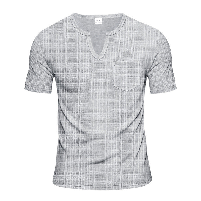 Herren nan Kurzarmshirt mit V-Schlitz-Ausschnitt und aufgesetzter Brusttasche aus strukturiertem Jersey Drune