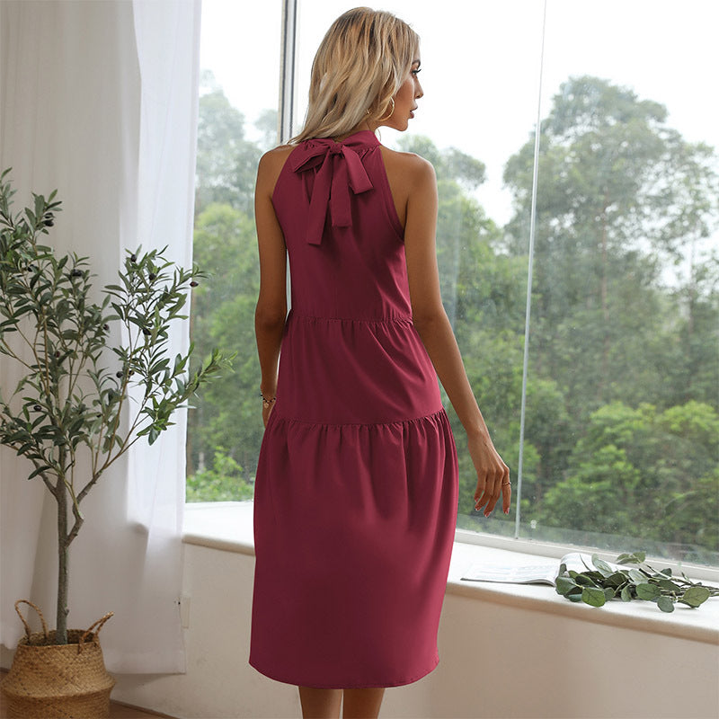 Damen schickes Abendkleid mit hohem Hals und fließendem Rock Drune