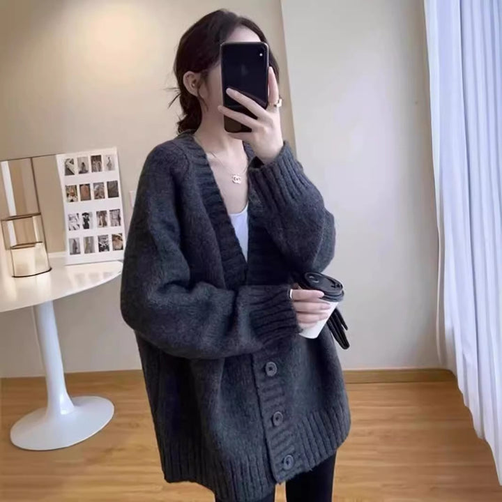 Damen Oversized Strickjacke mit tiefem V-Ausschnitt und Knopfdetails Drune
