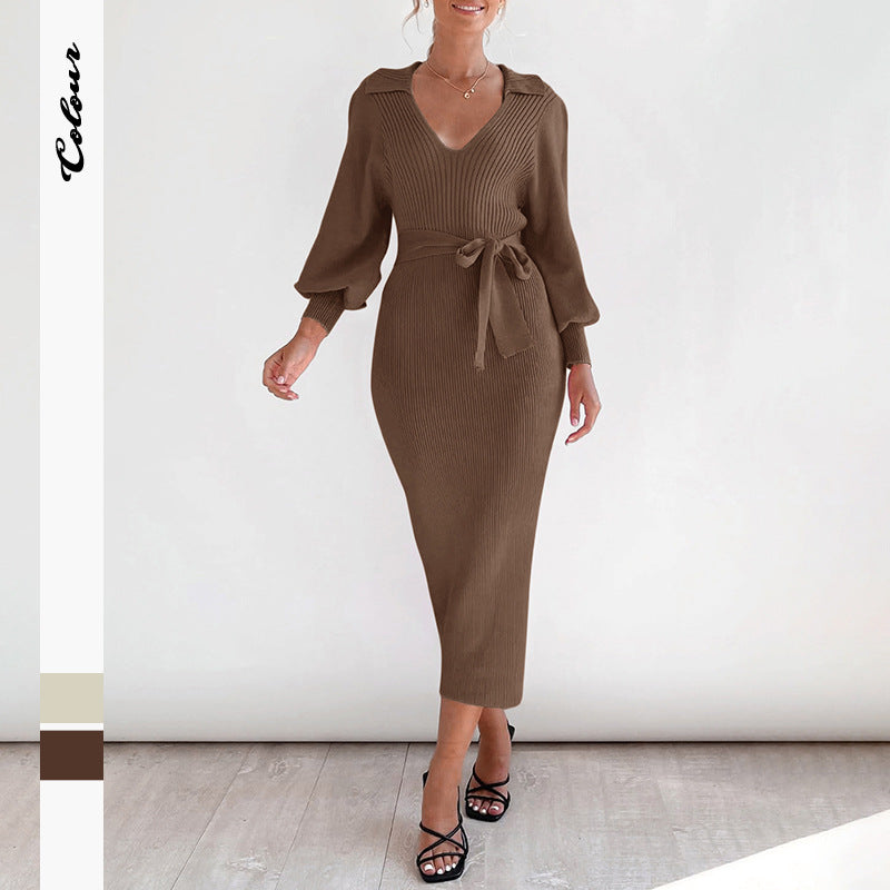 Damen Strickkleid mit tiefem V-Ausschnitt und eleganter Taillierung Drune