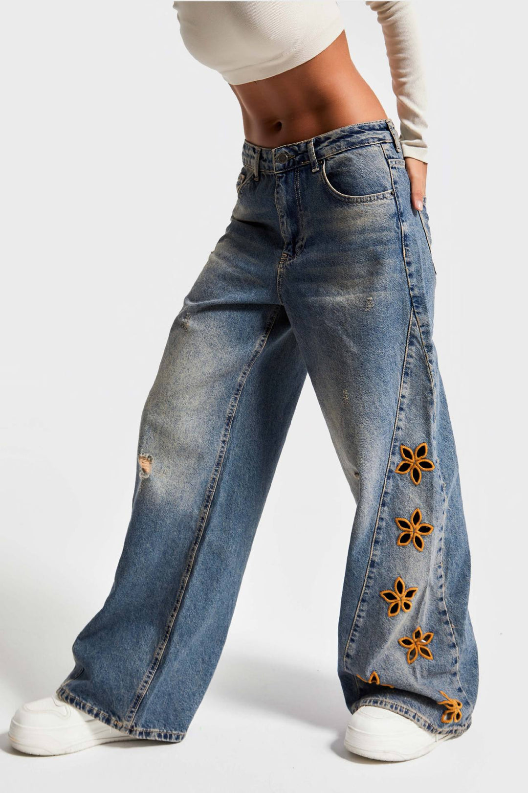 Damen weite Jeans mit floralem Stickdesign Drune