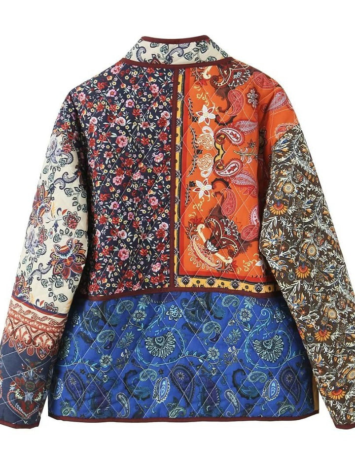 Damen gesteppte Patchworkjacke mit floralem Design und praktischen Taschen Drune