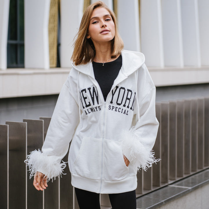 Damen Oversized Kapuzenpullover mit kreativem Schriftzug und modernen Fransen Drune