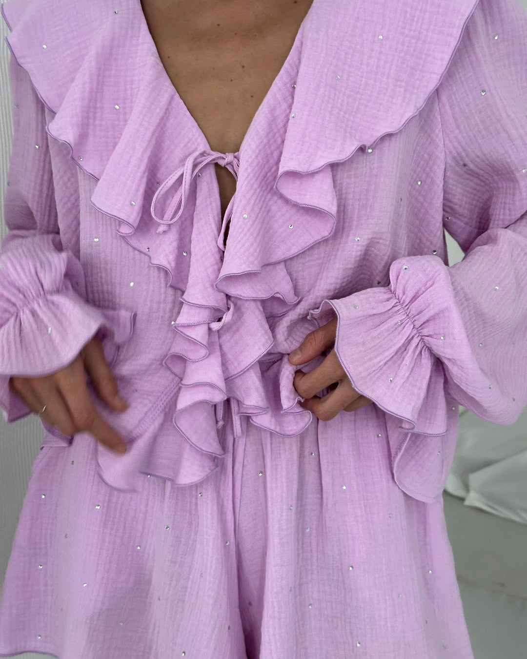 Damen Bluse mit voluminösen Rüschen und Glitzerdetails Drune