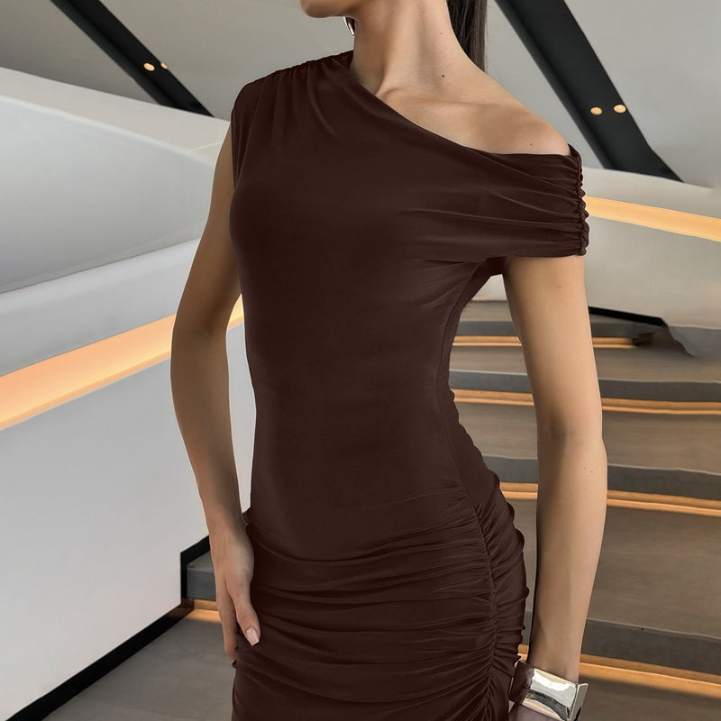 Damen Elegantes Wickel-Maxikleid mit asymmetrischer Schulterpartie Drune