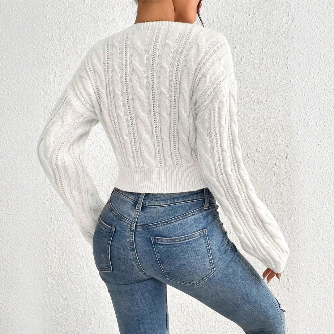 Damen Grobstrickpullover mit modernem Zopfmuster und weitem Rundhalsausschnitt Drune