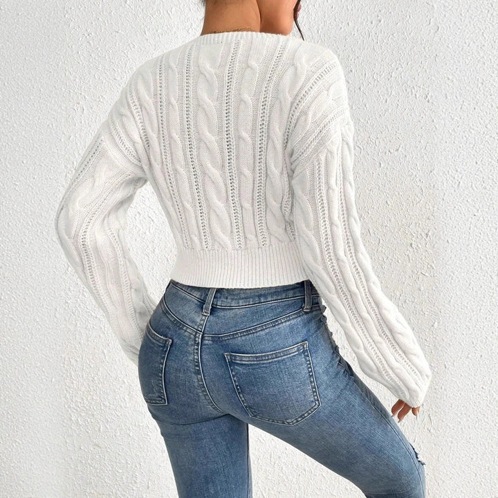 Damen Grobstrickpullover mit modernem Zopfmuster und weitem Rundhalsausschnitt Drune