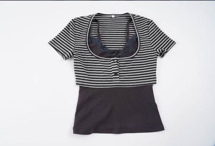 Damen modischesKurzarm-Oberteil mit Lagenlook und feinen Spitzenakzenten Drune