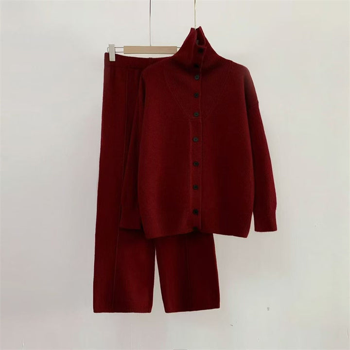 Damen Strickensemble mit modernem Stehkragen und komfortabeler Knopfleiste Drune